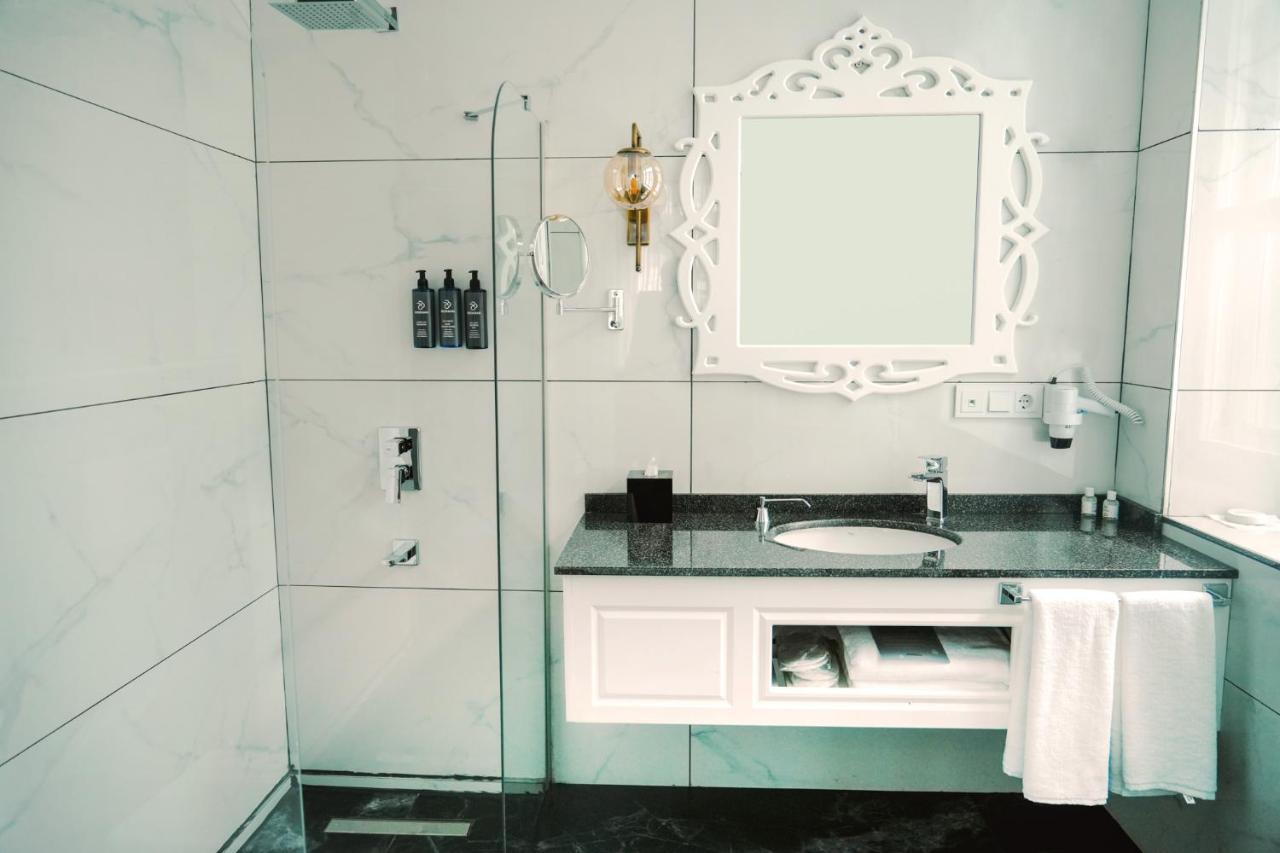 Qrista Managed By Dedeman Hotel Карс Екстериор снимка